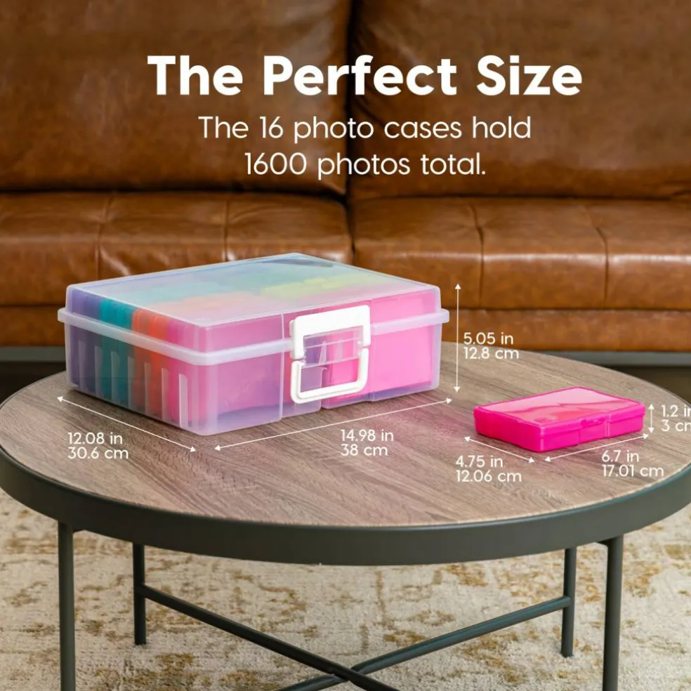 IRIS USA Extra Large 4" x 6" Photo and Embellishment Craft Keeper with 16 Cases