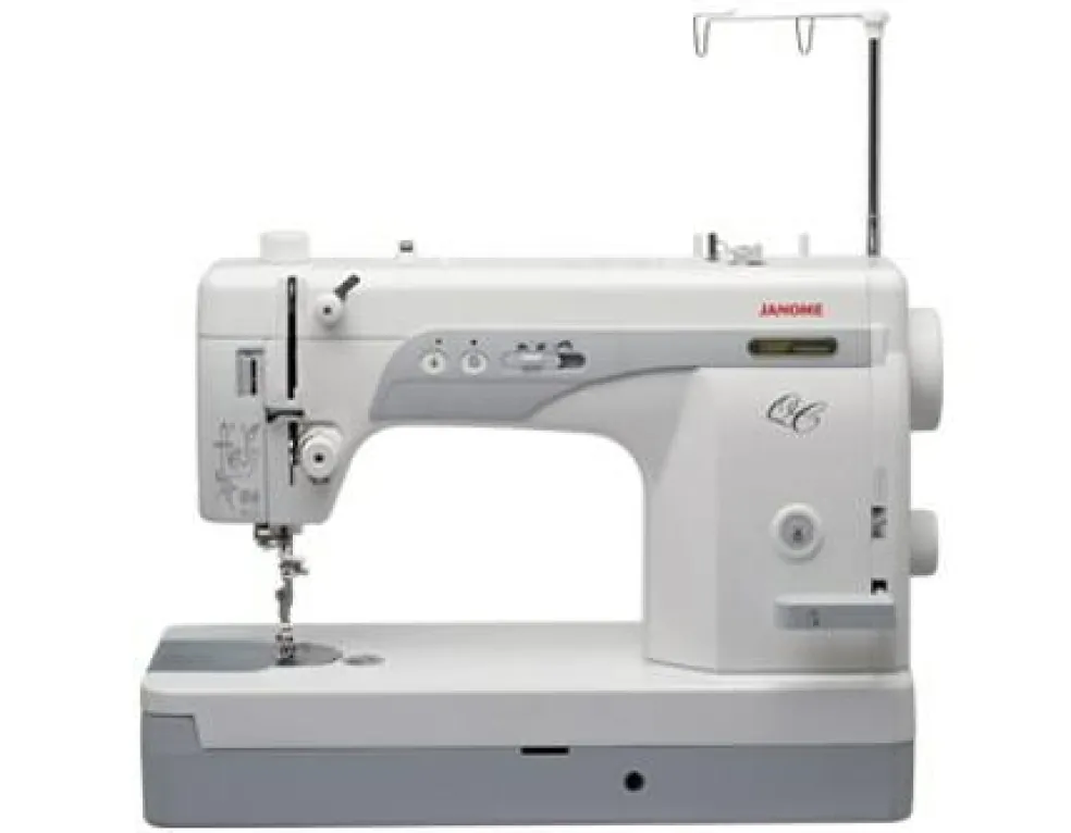 Janome High Speed Sewing and Quilting Machine 1600P-QC