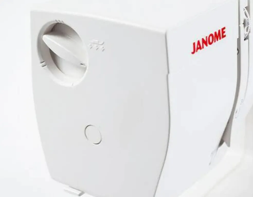 Janome Sewist 721 Sewing Machine