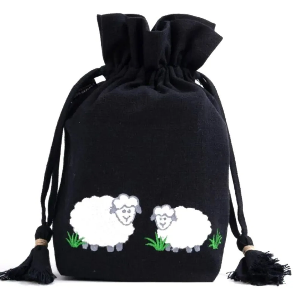 Lantern Moon Meadow Bag, White Sheep/Black Back