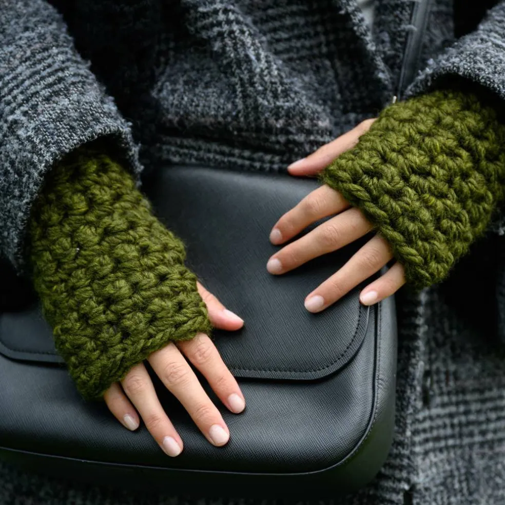 Lion Brand® Wool-Ease® Thick & Quick® Recycled Solid Yarn