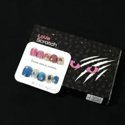 Love Scratch - Trendy Handmade Press-on Nails with Glossy Finish - 10 Piece