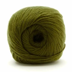 Luxe Merino™ Solid Yarn by Loops & Threads®
