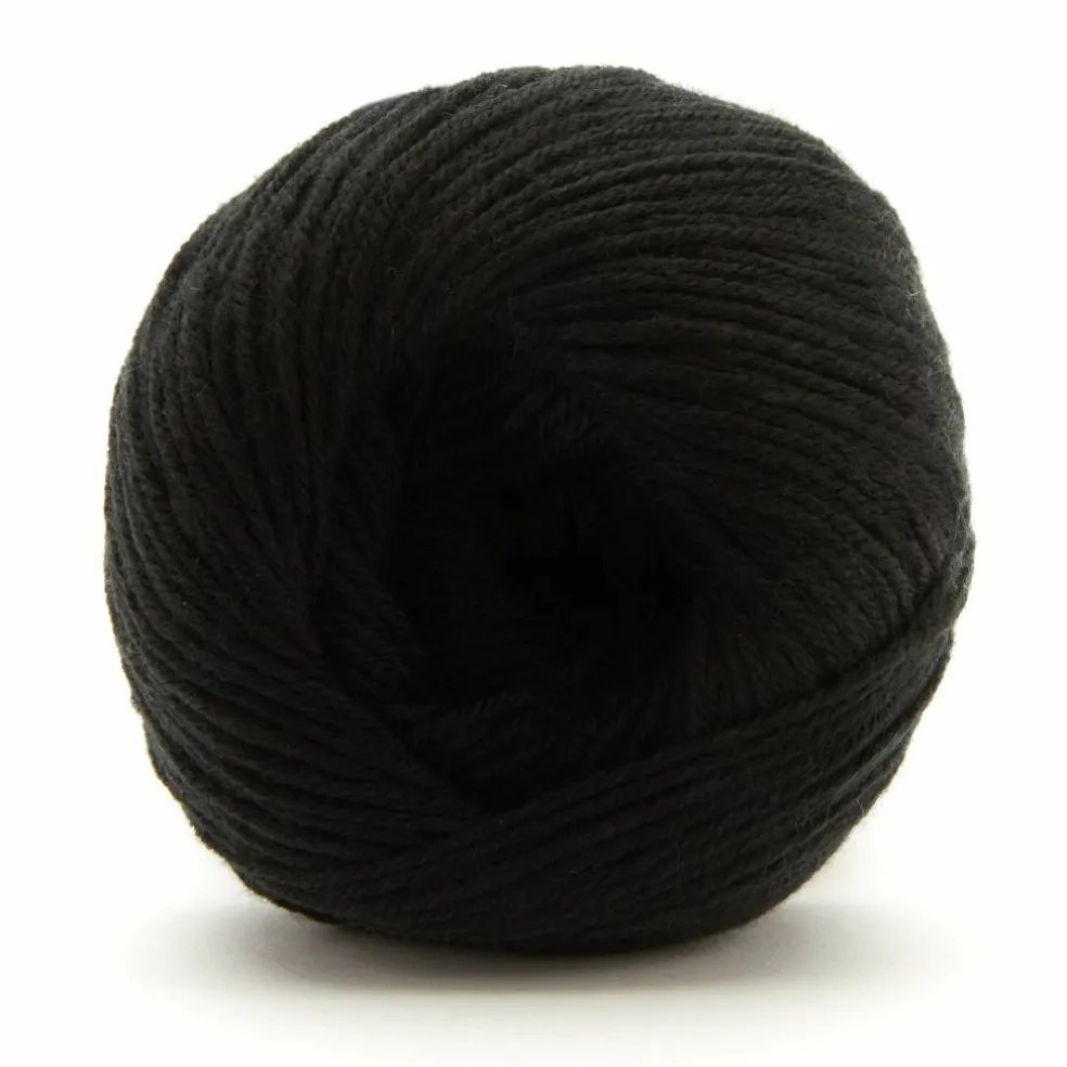 Luxe Merino™ Solid Yarn by Loops & Threads®