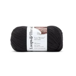 Luxe Merino™ Solid Yarn by Loops & Threads®