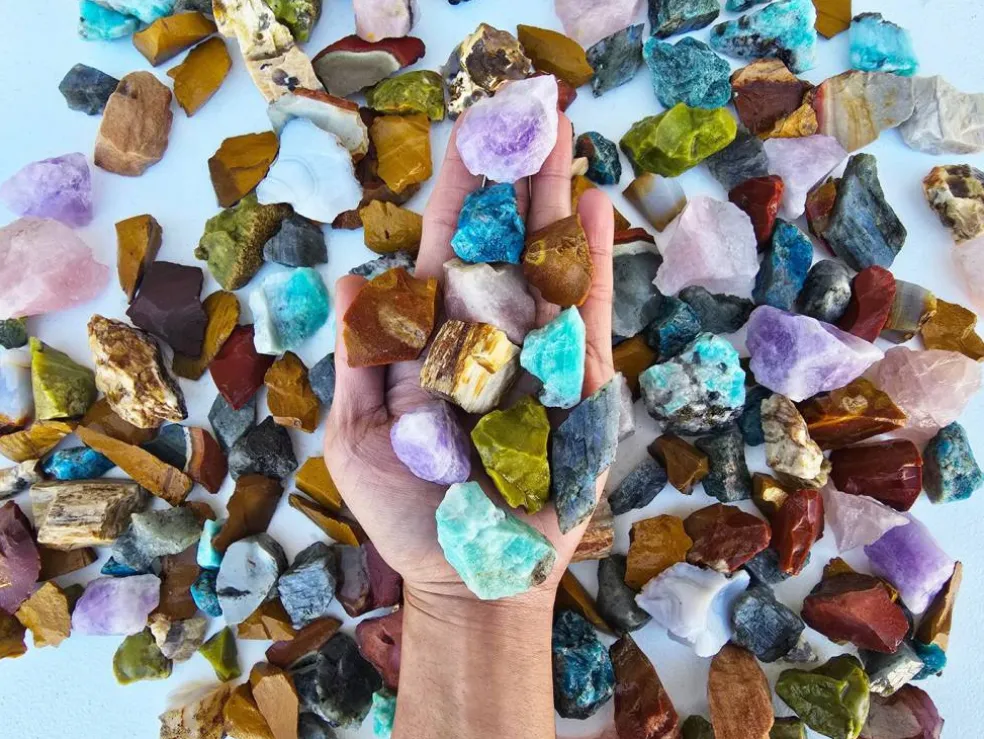 Madagascar Raw Crystals Mix Bulk Rough Gemstones for Décor & Crafts