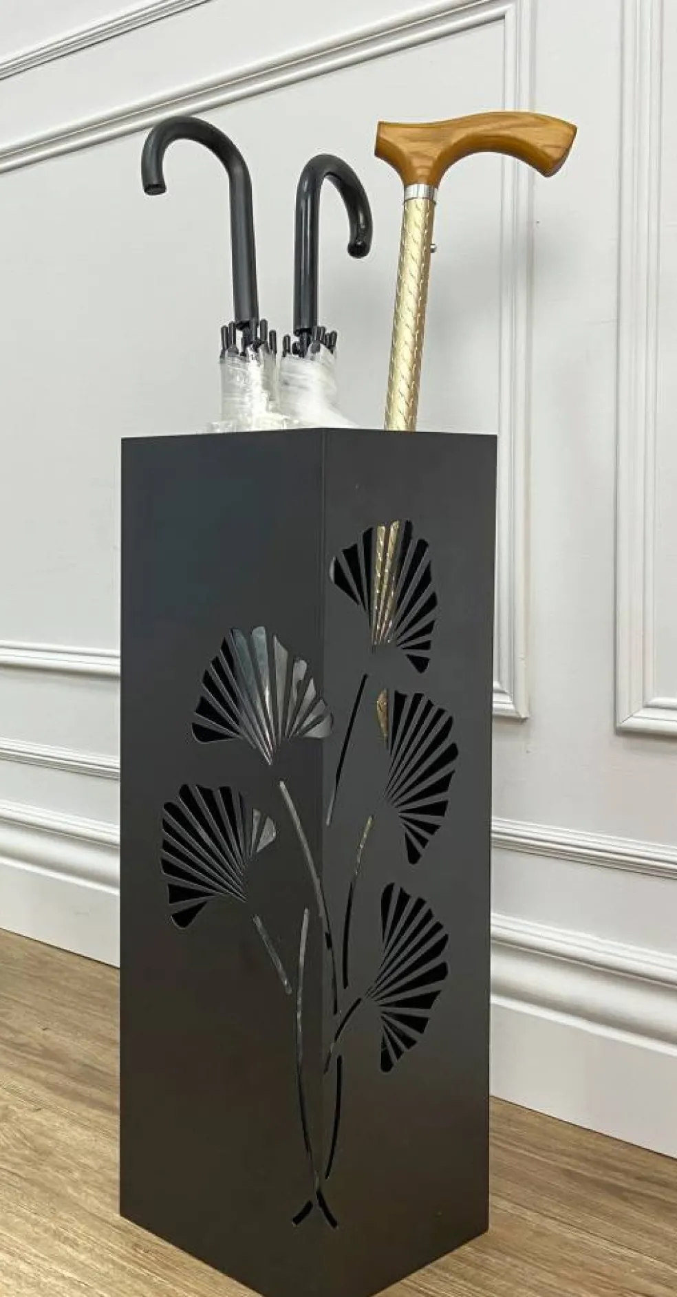 Mango Steam Japanese Ginkgo Leaf Umbrella Stand