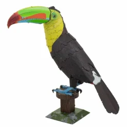 Metal EarthĀ® Keel-Billed Toucan Steel Model Kit