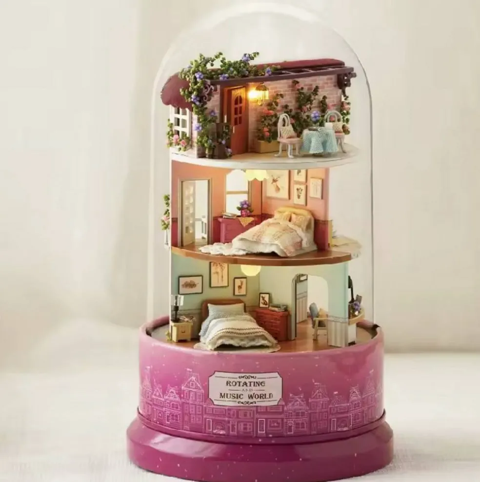 Miniature Wizardi Roombox Kit - Meet at the Corner Dollhouse Kit