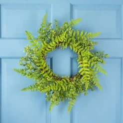 Northlight Fern Leaf Artificial Springtime Wreath - Green - 18"