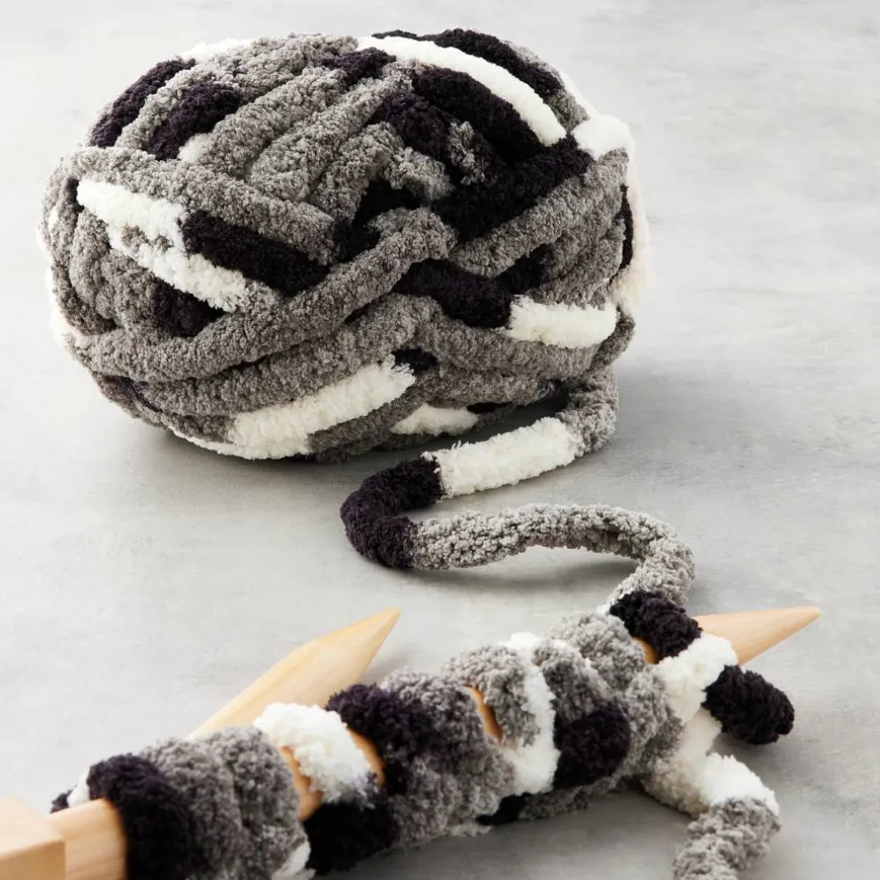 12 Pack: Bernat® Blanket Big™ Yarn