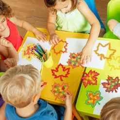 42 Pack Fall Leaf Suncatcher Craft Kit, Maple Leaf Tissue Paper Crafts for Kids, DIY Autumn Window Decorations with Frames, Transparent Stickers, Ribbons and 960 Tissue Paper Pieces for Classroom Thanksgiving Activities