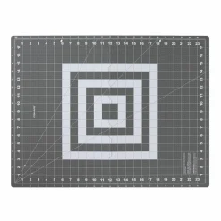 6 Pack: Fiskars® Folding Cutting Mat, 18" x 24"