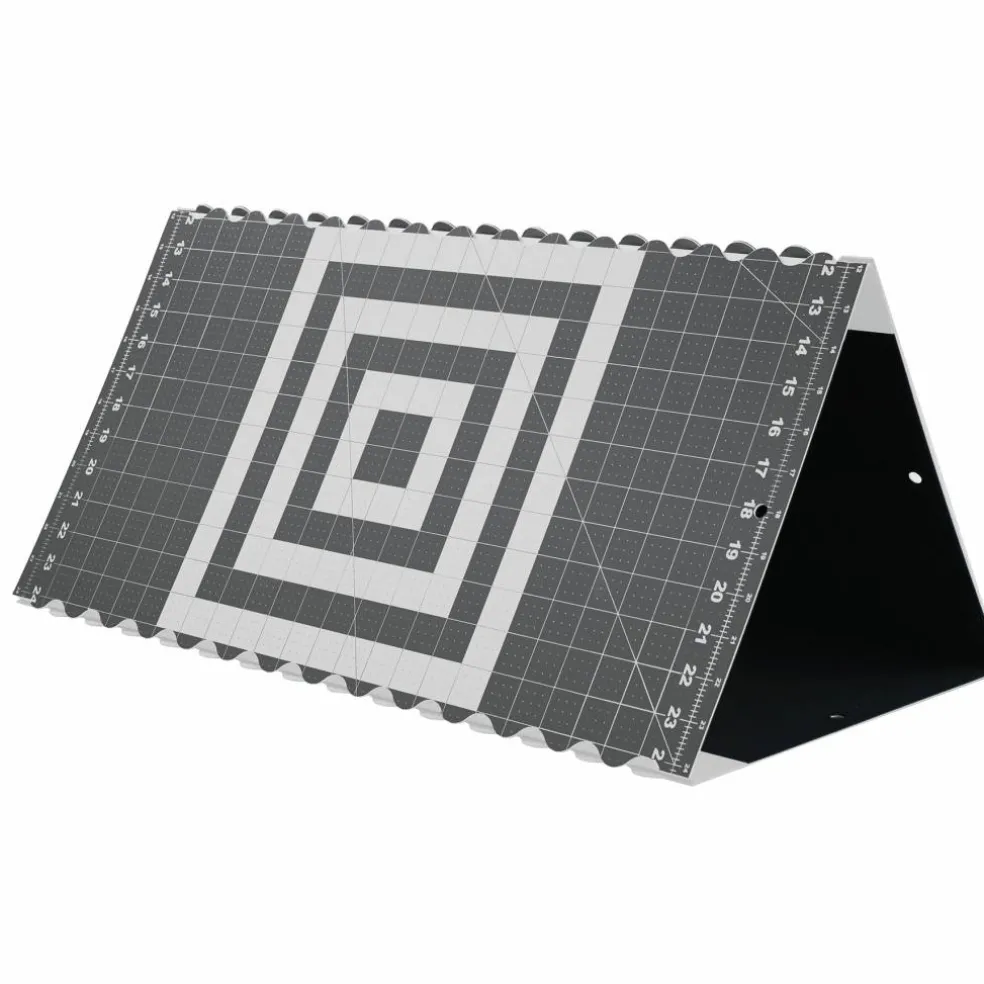 6 Pack: Fiskars® Folding Cutting Mat, 24" x 36"