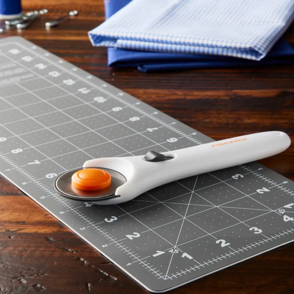 6 Pack: Fiskars® 2 Piece Fabric Cutting Set