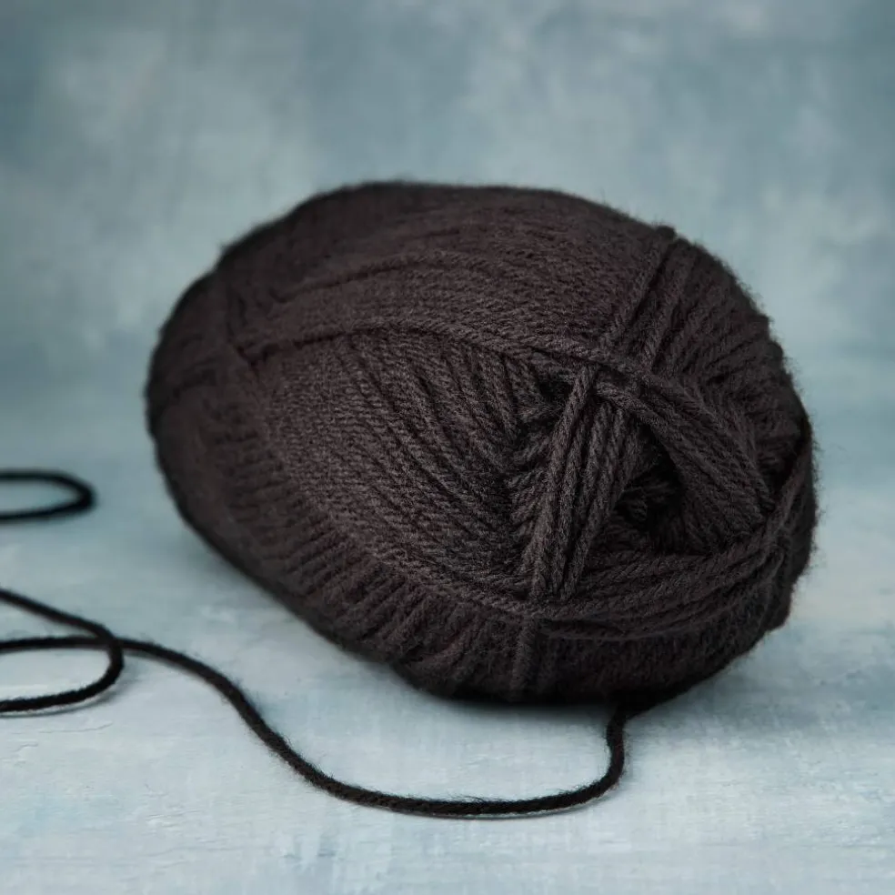 18 Pack: Impeccable® Solid Yarn by Loops & Threads®