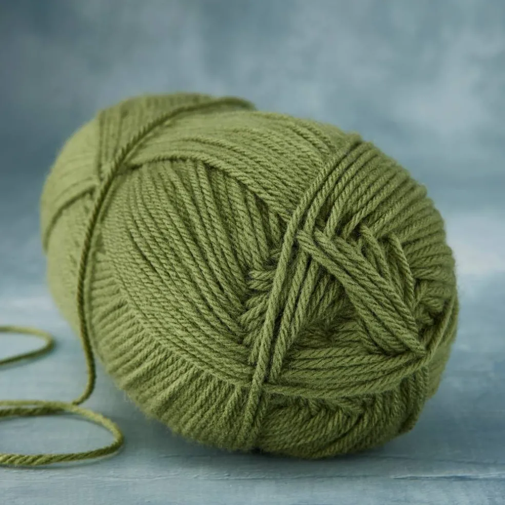18 Pack: Impeccable® Solid Yarn by Loops & Threads®