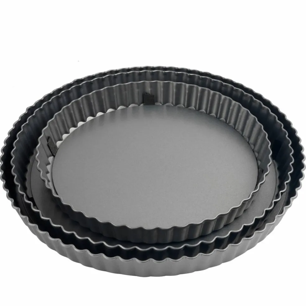 6 Packs: 3 ct. (18 total) Non-Stick Quiche & Tart Pan Set by Celebrate It®