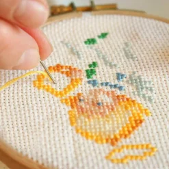 11pcs Cross Stitch Fabric DIY Cross Stitch Aida Cloth Fabric for Embroidery DIY Handmade Art Craft (5.9×5.9in)