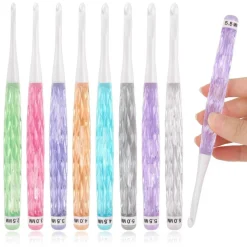 8PCS Inline Crochet Set, Non-Slip Hooks for Arthritic Hands, Needles for Crocheting Yarn, Size 2.5mm-6mm, Cute Plastic Grips