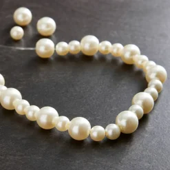Pearl White Beads by Creatology™