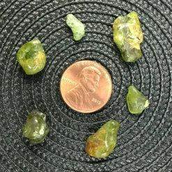 Peridot Grade A Mini Crystal Chips – Size 2