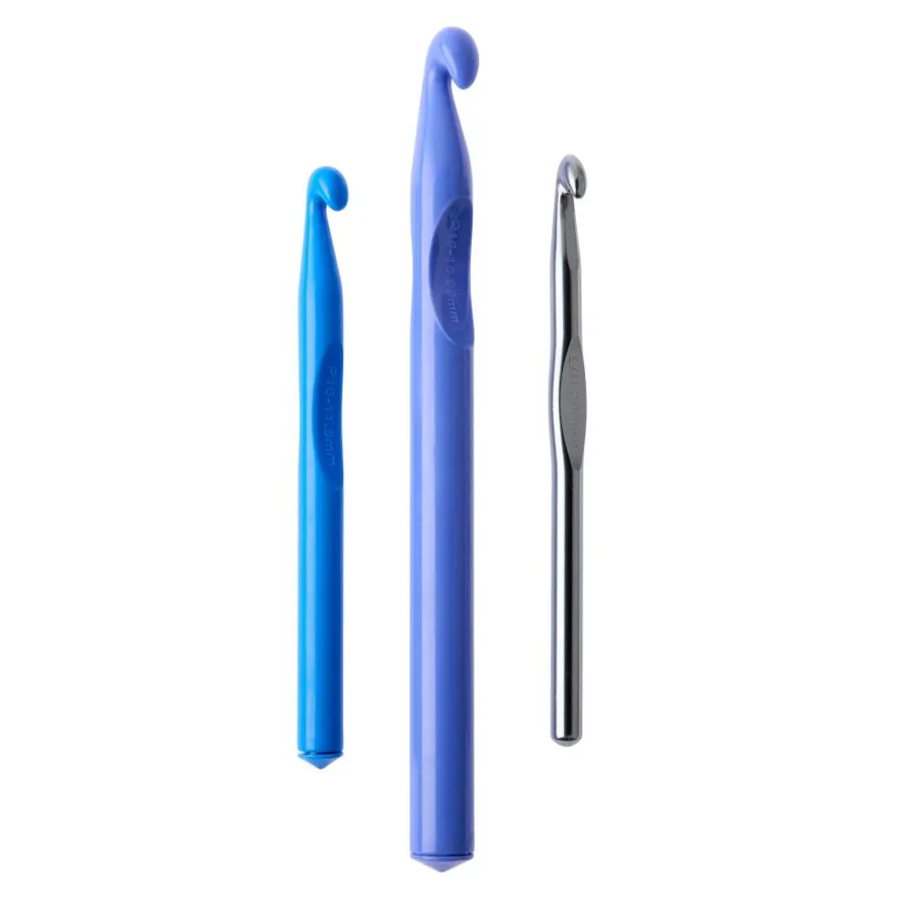 Plastic Crochet Hook Set by Loops & Threads®, L/P/Q