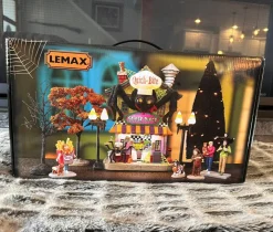 Quick Bite Spider Diner House Set - Lemax Spooky Town