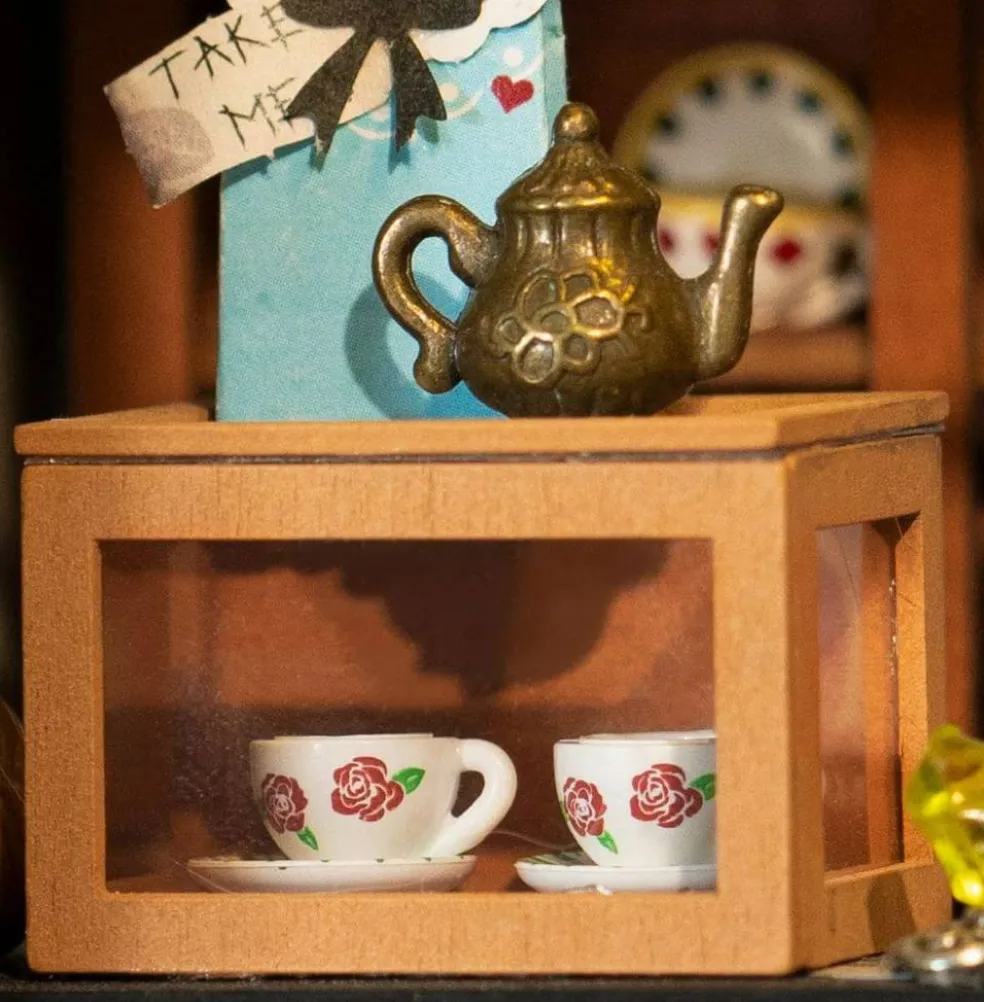 Rolife® Alice's Tea Store DIY Miniature House Kit
