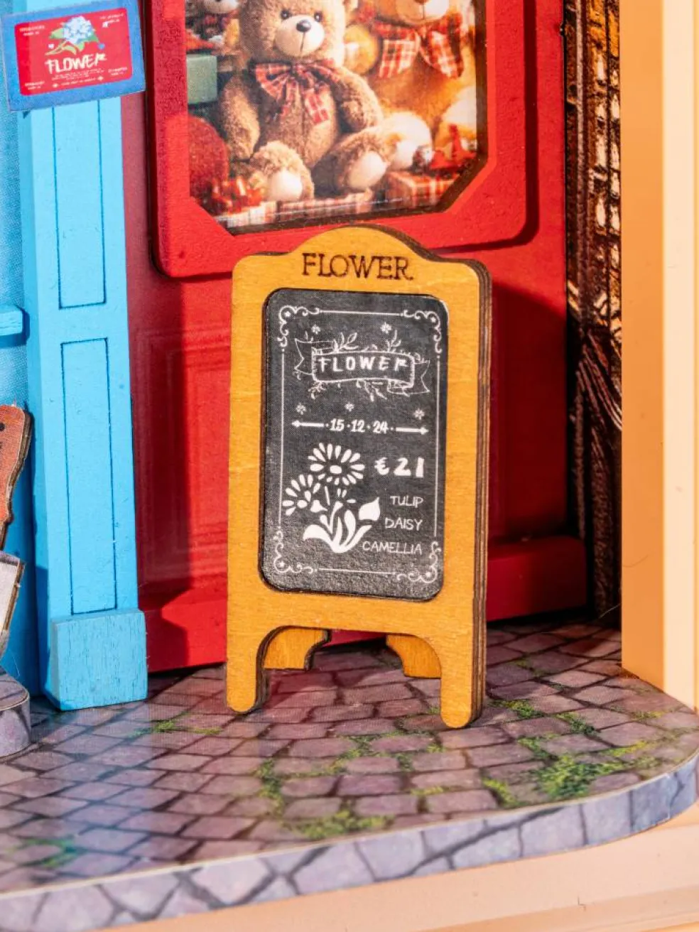 Rolife® Daily Fresh Flower Miniature Diorama Kit