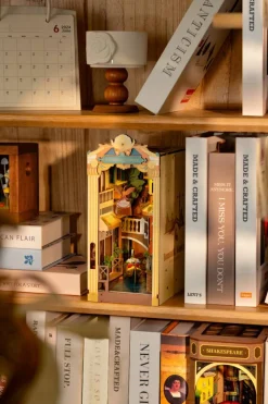 Rolife® Romantic Venice DIY Book Nook Shelf Insert Kit