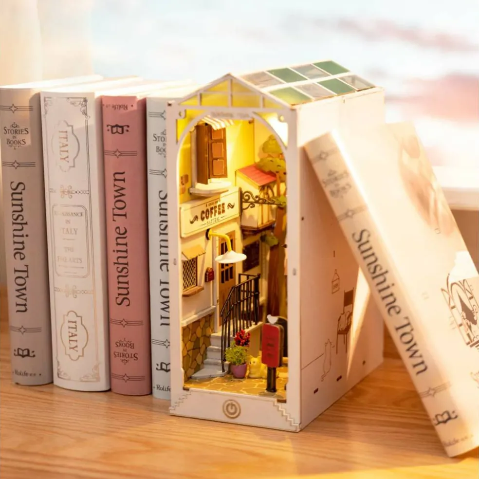 Rolife® Sunshine Town DIY Book Nook Shelf Insert Kit
