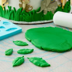 Satin Ice® Ready-To-Use Fondant, 4.4oz.