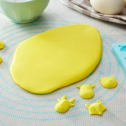 Satin Ice® Ready-To-Use Fondant, 4.4oz.