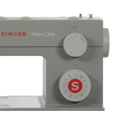 SINGER® HD4452 Heavy Duty Sewing Machine