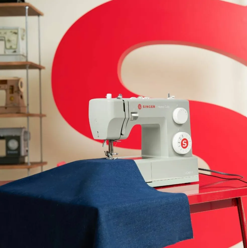 SINGER® Heavy Duty 4511™ Sewing Machine