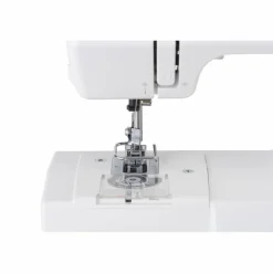 SINGER® M1000 Mending Machine