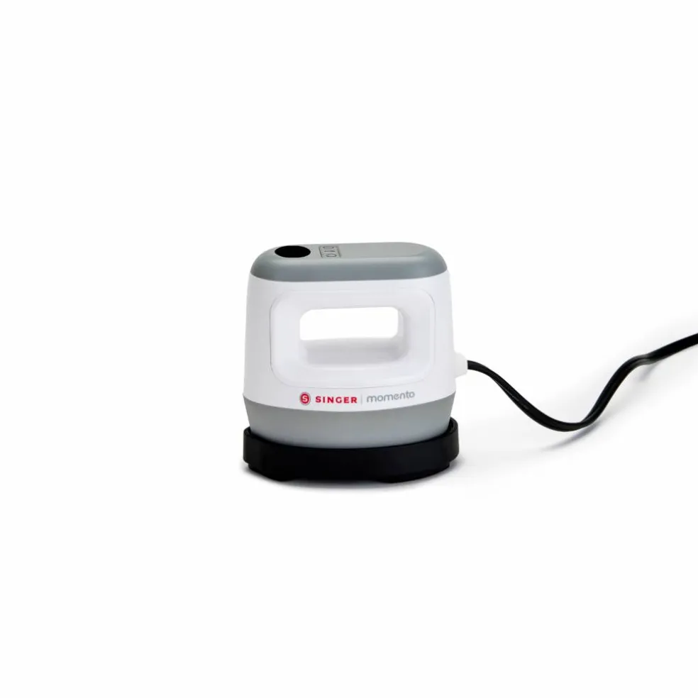 SINGER® MOMENTO™ Mini Press
