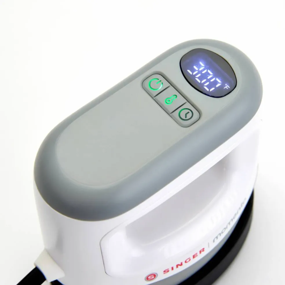 SINGER® MOMENTO™ Mini Press
