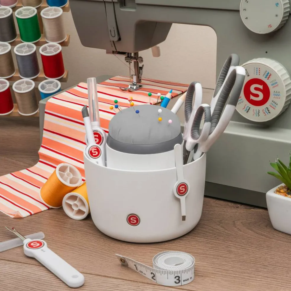 SINGER® Pin & Sewing Tool Craft Organizer Caddy