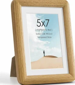 Solid Oak Wood 5x7 Picture Frame with Mat for 4x6 Photos, Rounded Corner Wooden Frame with Tempered Glass for Wall Hanging or Tabletop Display, Natural Home Decor Frame