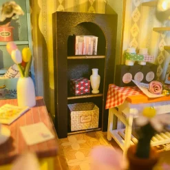 Sparkly Selections Daisy Flower House DIY Miniature Kit