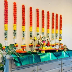 2 Strings Artificial Marigold Flowers Garland for Home, Party Door Hanging Diwali Decorations Day of the Dead Dia De Los Muertos Ofrenda Halloween Marygold Traditional Indian Theme Decor