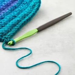 Susan Bates® Silvalume® Aluminum Crochet Hook