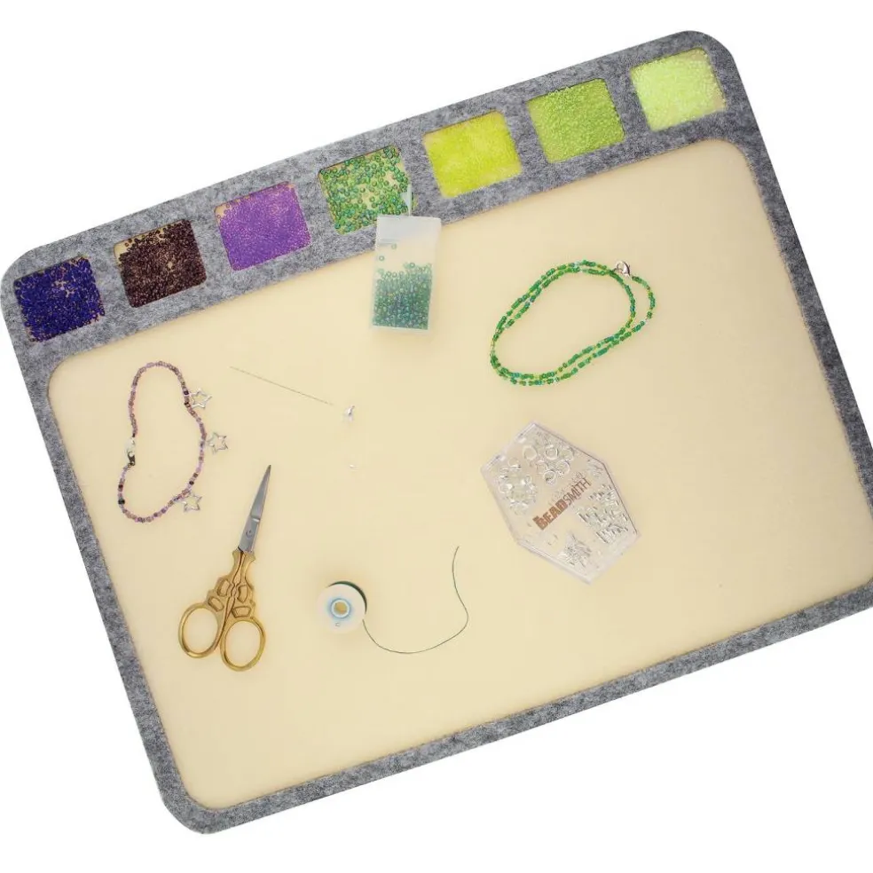 The Beadsmith Treasure Mat