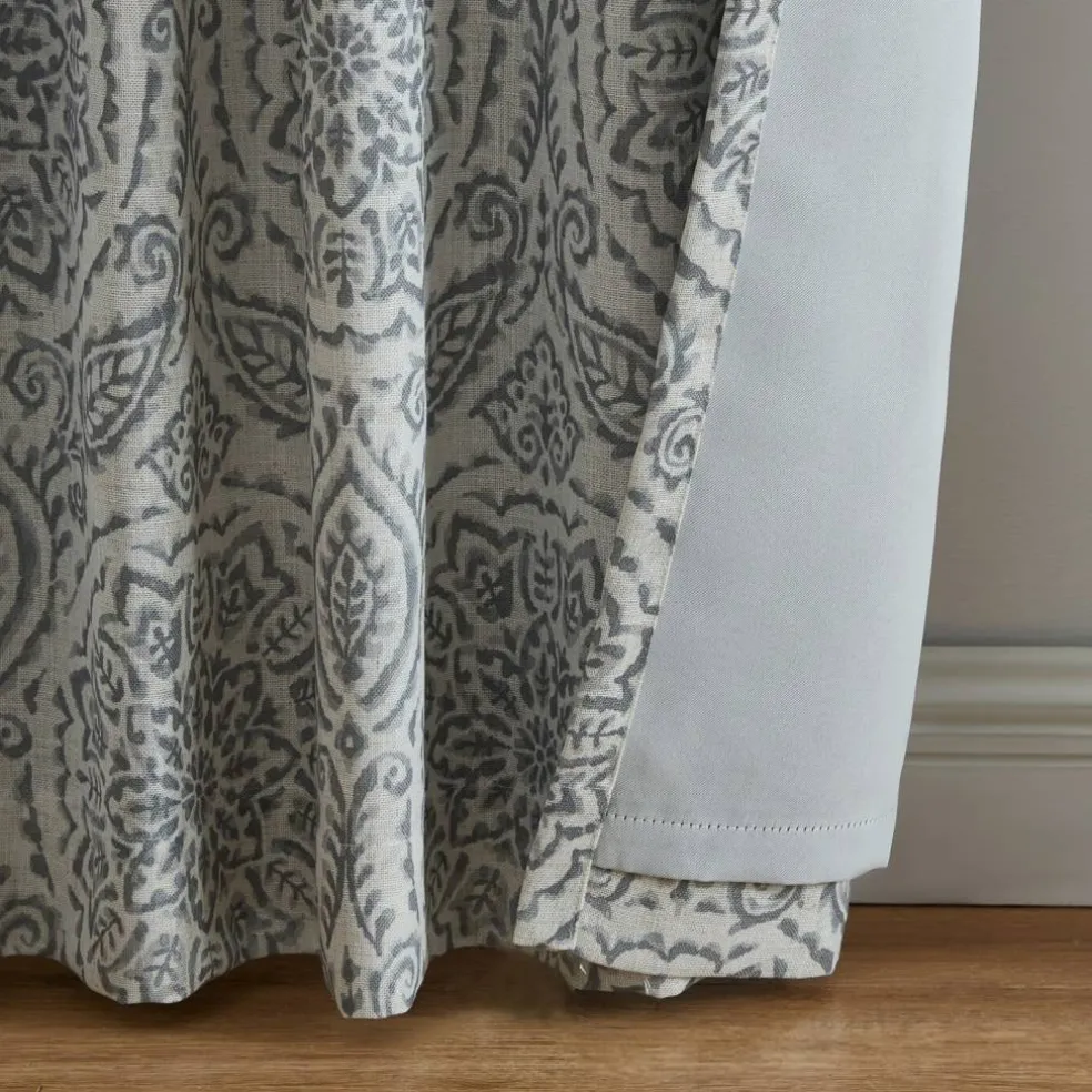 Threadmade Giovanni Medallion Blackout Window Curtain Panel, Blue - 52"W x 84"L