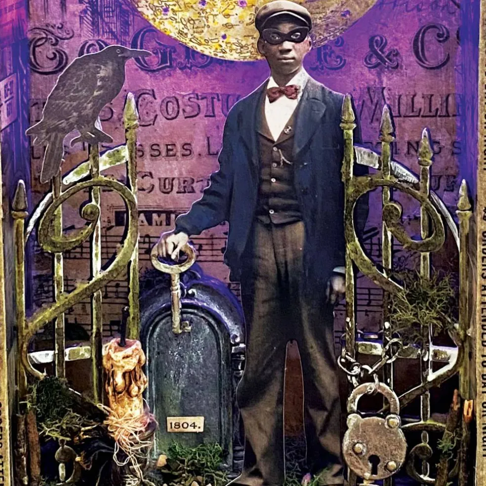 Tim Holtz® Idea-Ology Gothic Gates Embellishment Set