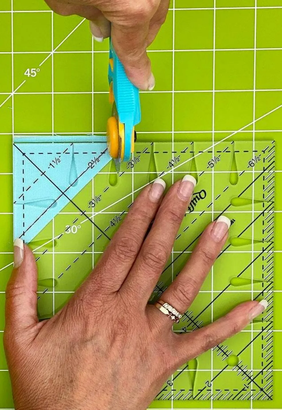 9 1/2 Triangle Square Up PLUS by Quilt in a Day