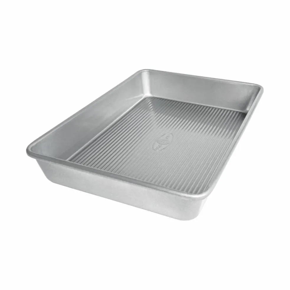 USA Pan® 9" x 13" Seamless Rectangle Cake Pan