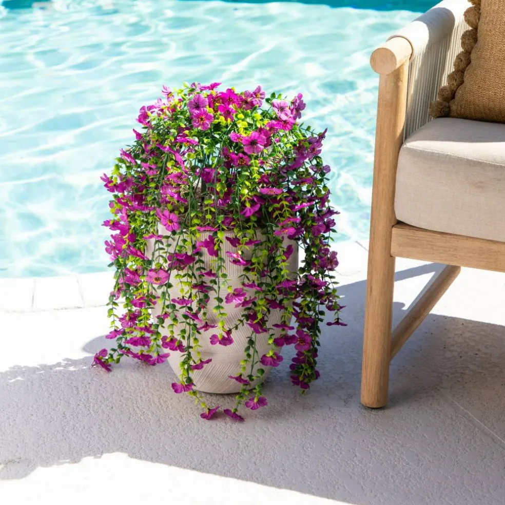 30" UV Resistant Artificial Daisy Hanging Bushes, 6ct.